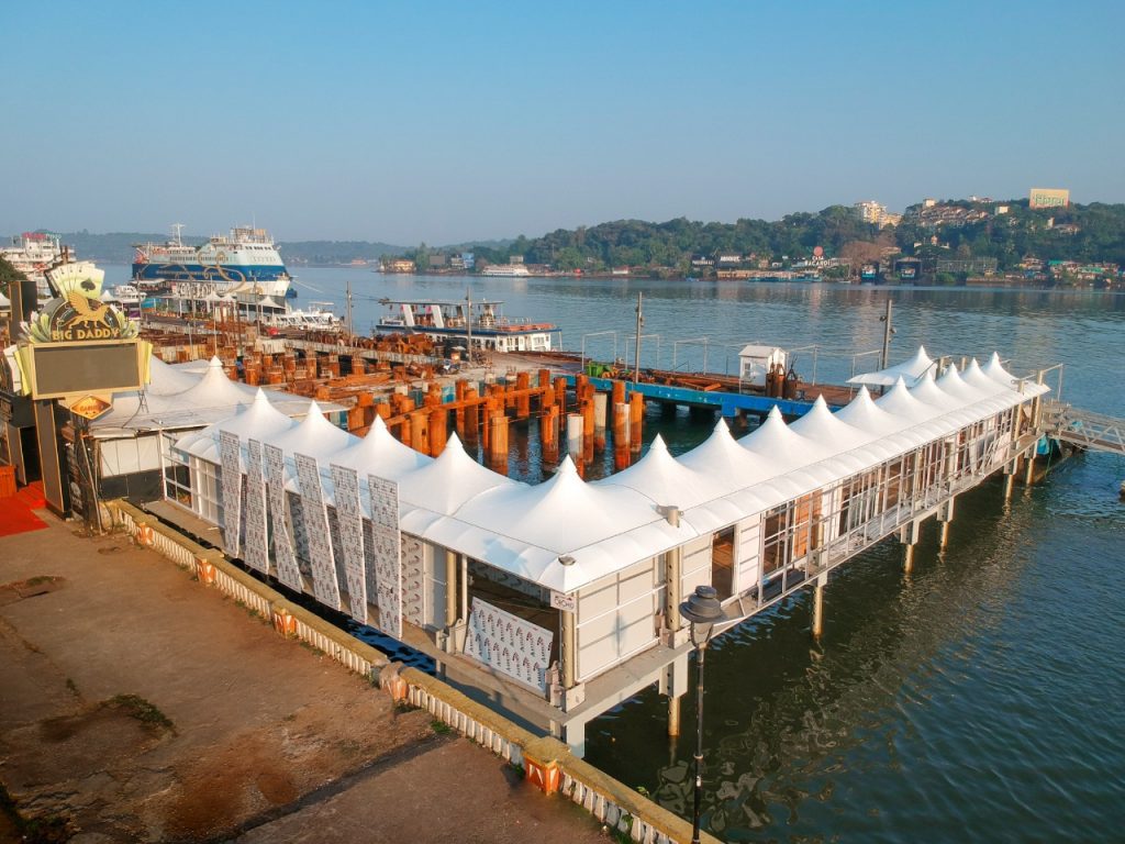 f0c433fe-1f25-4561-9a4e-b8c7115cdcd1