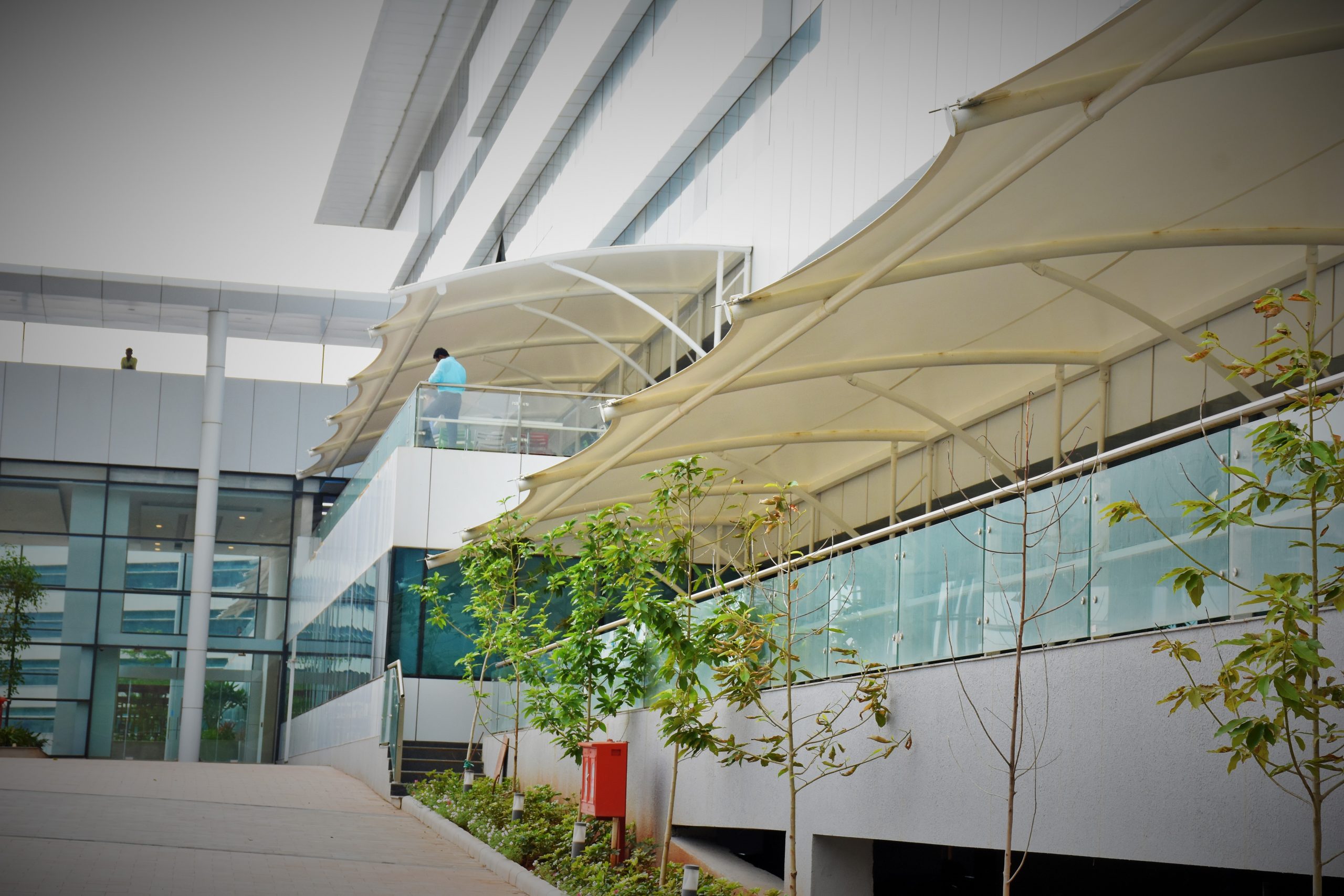Awnings & Canopies Dealers in Mumbai